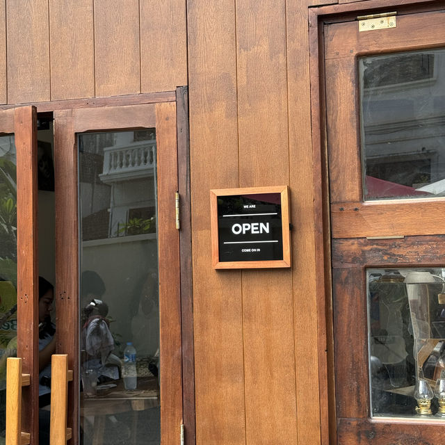 Cafe เปิดใหม่ที่เวียงจันทร์