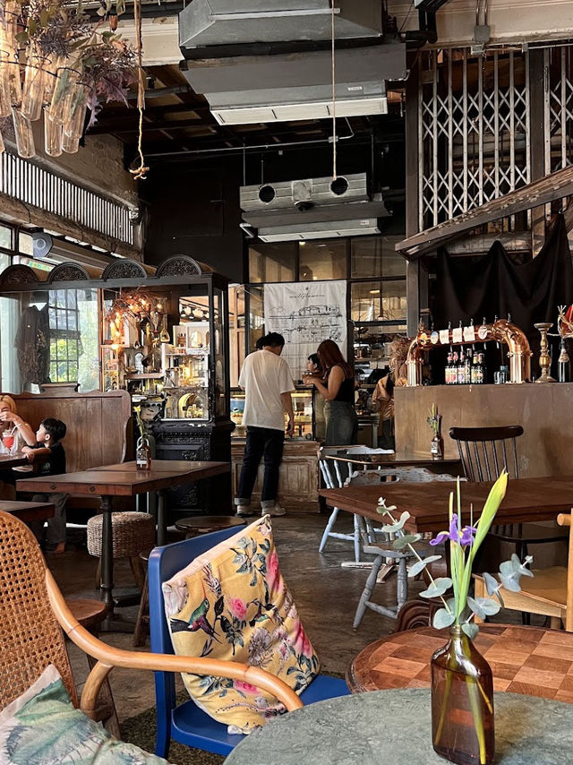 🍹Wallflowers Cafe