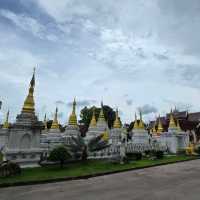วัดพระเจดีย์ซาวหลัง พระอารามหลวง ลำปาง