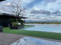 Infinity edge pool Chewakhong
