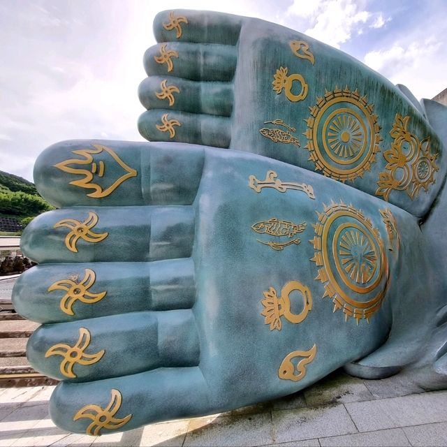 พระใหญ่กลางหุบเขา Nanzoin Temple