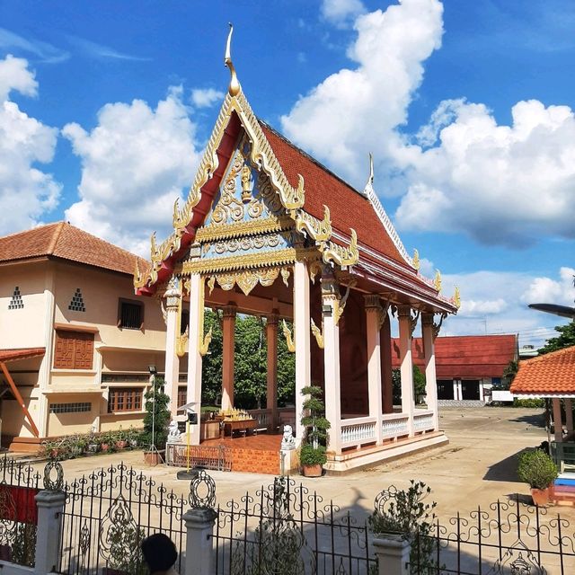 พระเนื้อสำริดองค์ใหญ่และสมบูรณ์ที่สุดของไทย