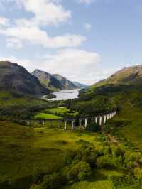 Sheep, Castles, and Kilts: The Ultimate Road Trip Through Green Scotland 