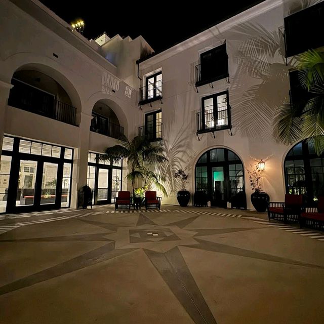 Hotel Californian
