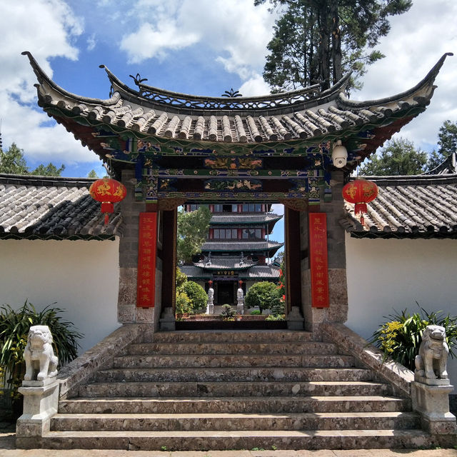 Lijiang’s Hidden Gem: A Day at Lion Hill and Wangu Tower