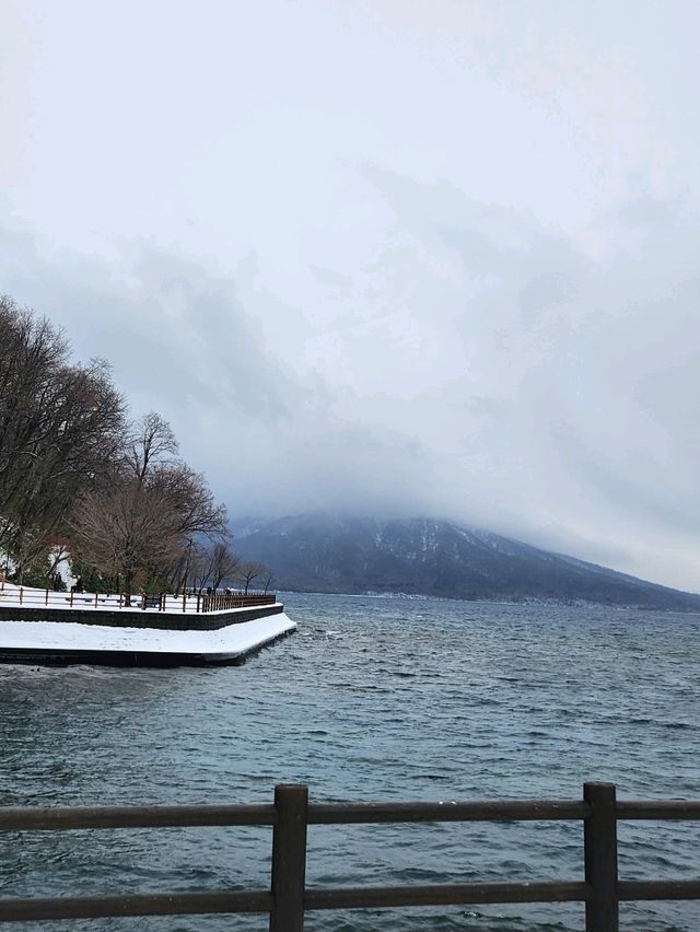 확트인 뷰가 인상적인 여유로운 시코츠호수🏞