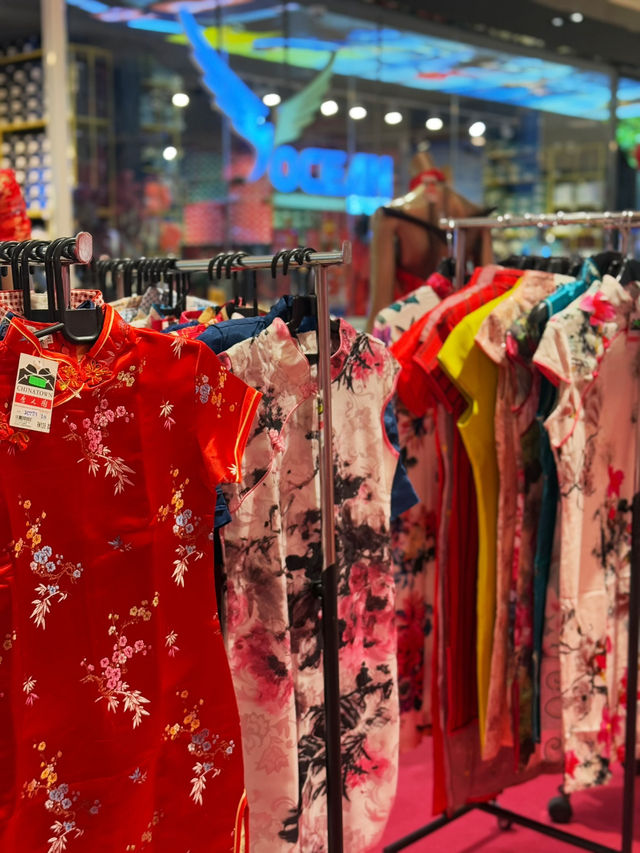 The CNY vibe is everywhere in Kuala Lumpur 🧧
