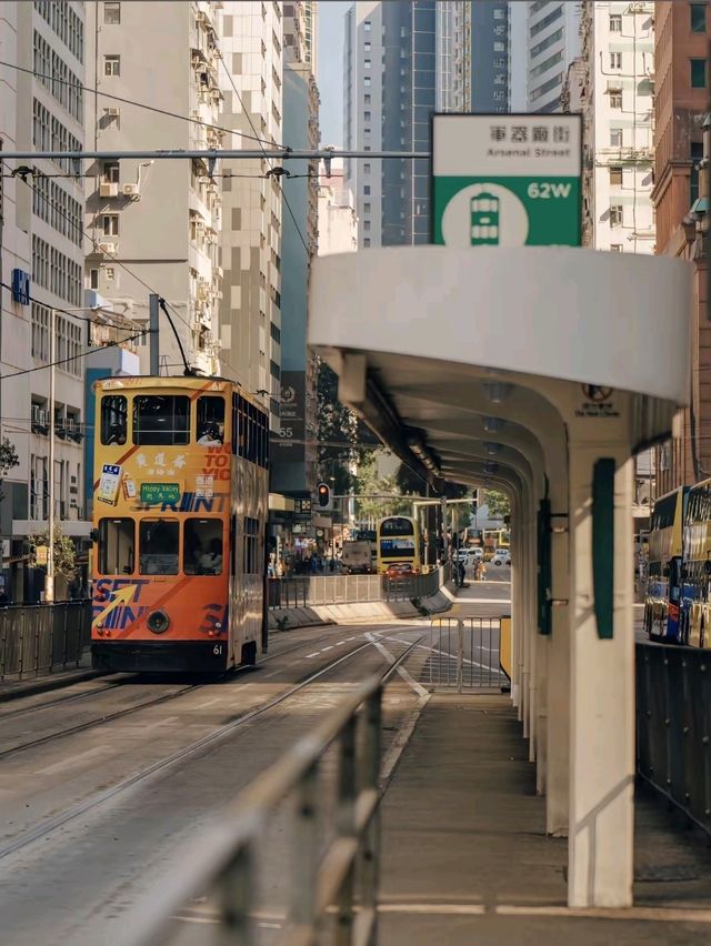 香港雙層電車🤍‐既出片又舒服的交通工具🚊 探索香港島的最佳方法📸🤩