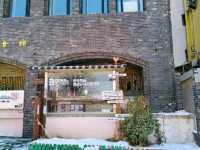 Discover a book store nearby Gyeongbokgong palace 