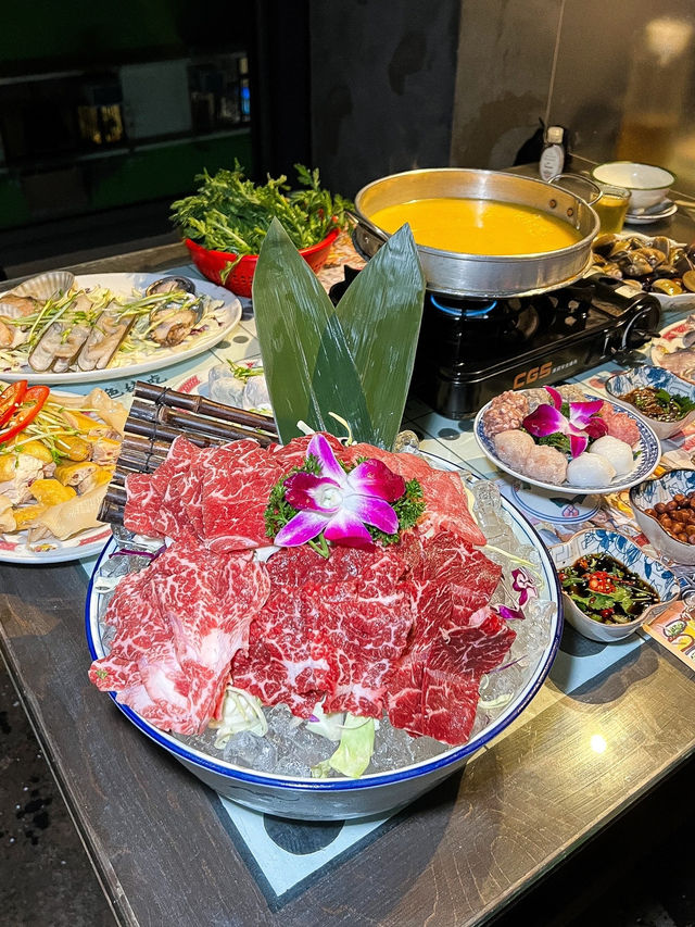 ʚ♡ 濃厚懷舊色彩火鍋店 • 叁不館 ♡ɞ