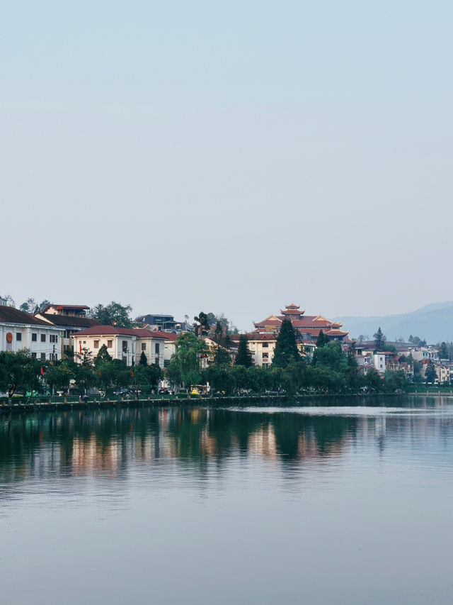 ทะเลสาบซาปา (Sapa Lake) 🛶🏞️