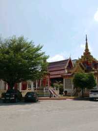 ไหว้พระวัดไทร จังหวัดสุราษฎร์ธานี