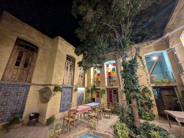 シーラーズのBB Hostel
