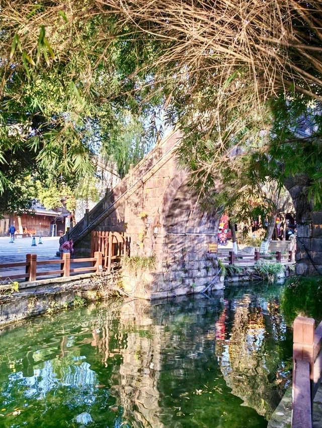 Huanglongxi Ancient Street: The Heart of the Ancient Town