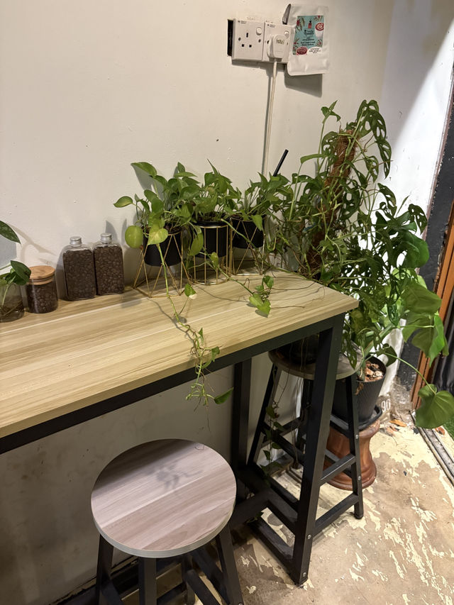 Kopi Teduh Rasa: A Cozy Coffee Escape in Sungai Petani