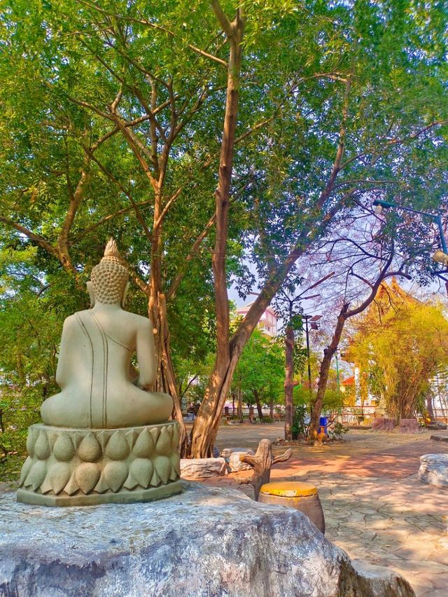 ไหว้พระ สิ่งศักดิ์สิทธิ์วัดท้ายเมือง