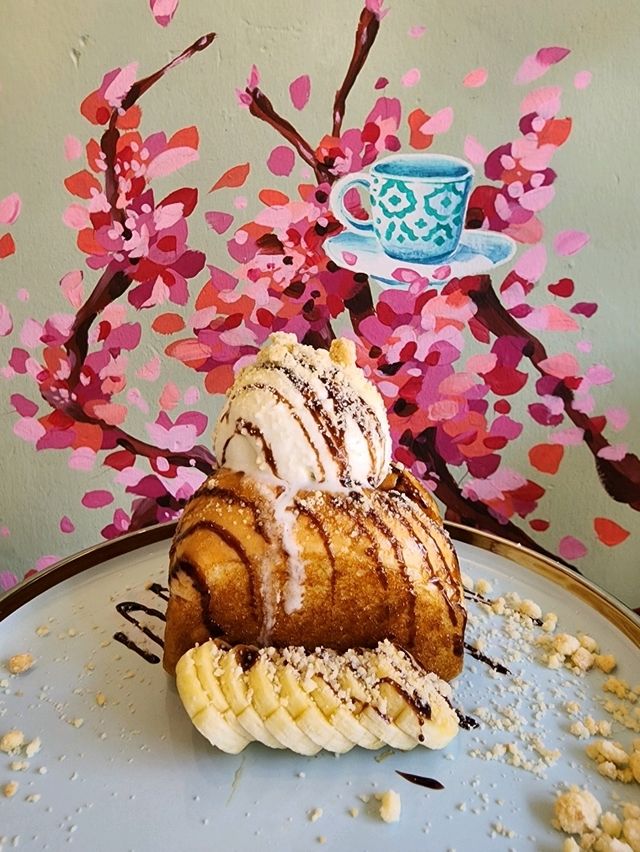 【バンコク】中華風な内装&トーストデザートがナイスなカフェ☕