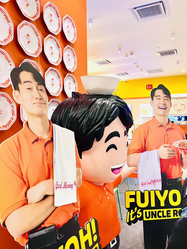 “Taste the Wok Hei: Uncle Roger’s Fried Rice Reigns in KL”
