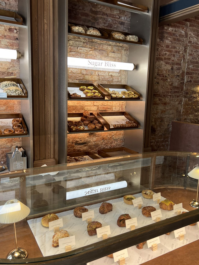 Le Litchi: Where French Elegance Meets Heritage Charm