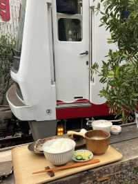 鎌倉一日遊，近距離欣賞江之電吃早餐！