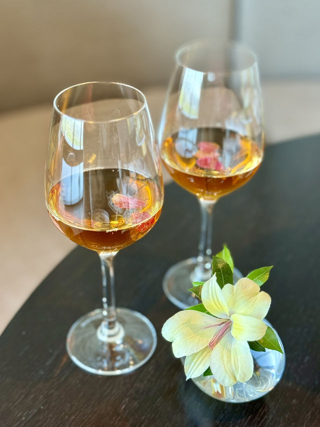 Spring Afternoon Tea Bliss at Four Seasons Tokyo at Otemachi
