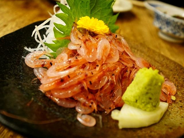 酒好きの憧れ“魚屋呑み”が現実に！　静岡市興津【呑める魚屋 魚徳】ではなきん🍶