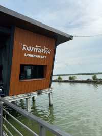 อาหารทะเลสด อร่อย ต้องร้านลมพันท้าย สมุทรสาคร
