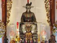 ศาลสมเด็จพระเจ้าตากสินมหาราช พระยาพิชัยดาบหัก 