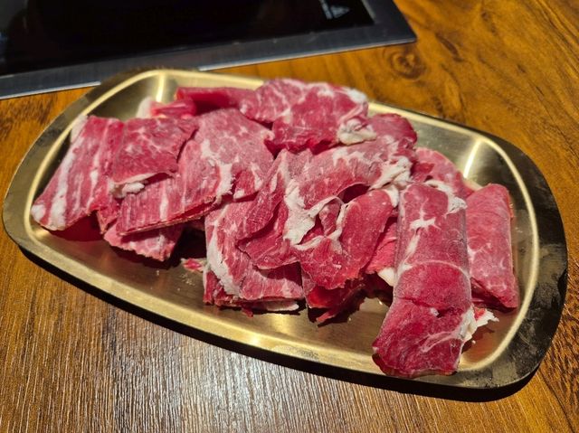 샤브칼국수와 수육을 함께 맛볼 수 있는 충주 연수옥