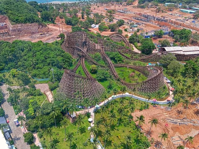 Eagle Eye หอคอยชมวิว 360°