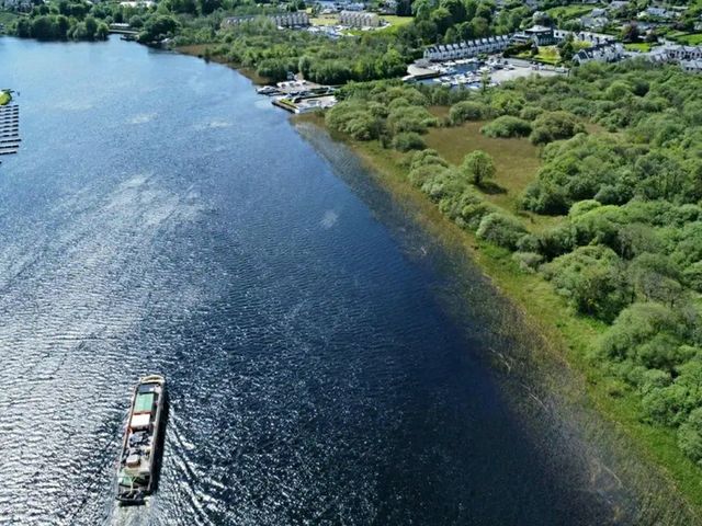 Shannon River Cruises – Ireland’s Serene Waterway Adventure