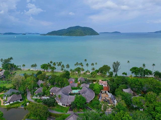 ที่พักภูเก็ตติดหาดราไวย์ เงียบสงบ ร่มรื่น 