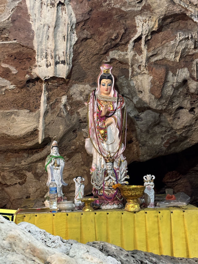 ✨แวะขอพรเข้าถ้ำกัน ที่วัดถ้ำน้ำ ราชบุรี😇🙏🏻
