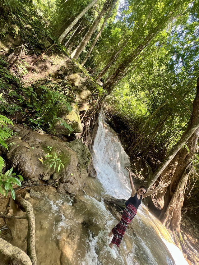 น้ำตก ผาตาด ทองผาภูมิ
