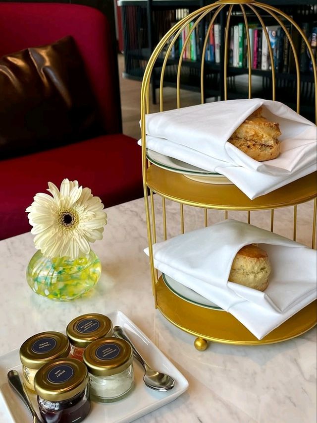 🌆 Bangkok’s Coolest Hideout: Kimpton Maa-Lai 