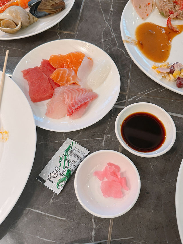 抵食自助午餐