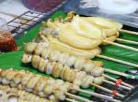 本場のタイ屋台グルメを満喫！クワンリアム水上マーケットで食の旅を。