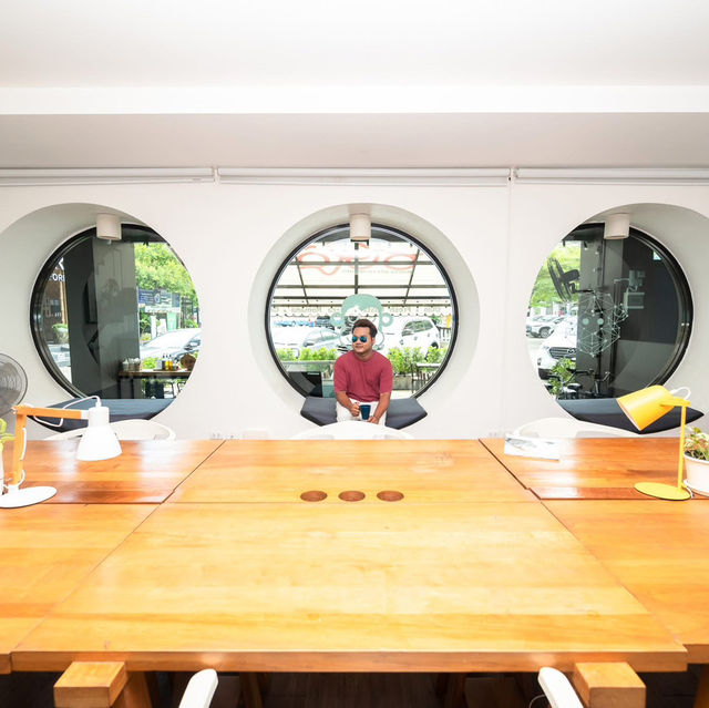 Blu Monkey Hub & Hotel Phuket 