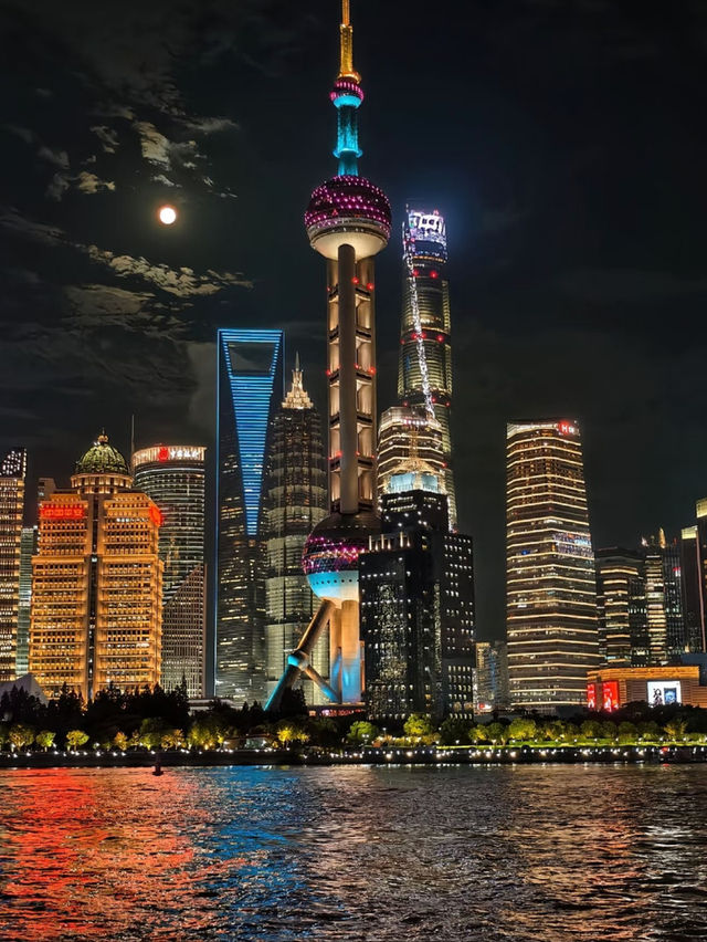 Shanghai on a Budget: Travel Guide
