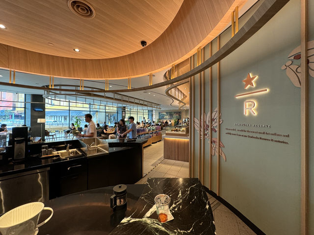 Disappointing Starbucks Reserve Experience at 1 Utama — Great Beans, Poor Execution