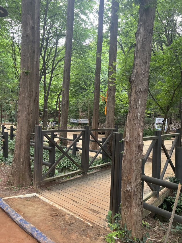 황톳길 공원