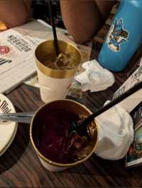 Lad’s Dining 新宿店, All-You-Can-Eat Pizza with a Side of Lively Vibes