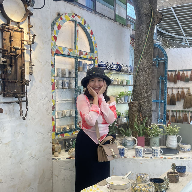 ร้านสายลม แกลลอรี่ บางปู คาเฟ่เซรามิก สมุทรปราการ