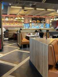 Eat Am Are ซีคอนสแควร์ ศรีนครินทร์
