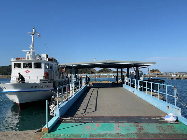 【船で20分のタイムトラベル⛵答志島で出会う“漁村の絶景と歴史ロマン”】