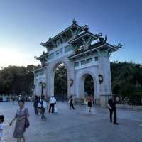 🏞️ "Zhangshan Park: Xiamen’s Green Oasis of History & Relaxation!
