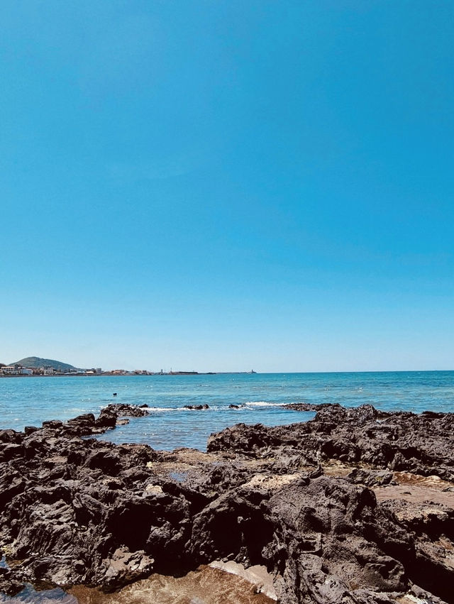 The Unique Therapeutic Black Sands