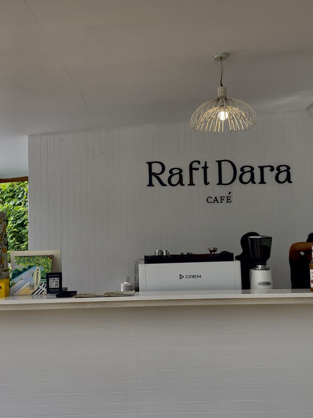 Raft Dara Cafe คาเฟ่ริมน้ำศรีสวัสดิ์ กาญจนบุรี 