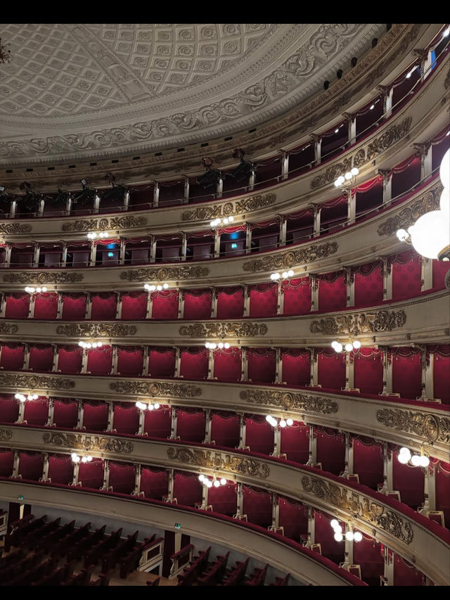 【世界最高峰の舞台へ】スカラ座で味わう音楽と感動の夜🎼🎭