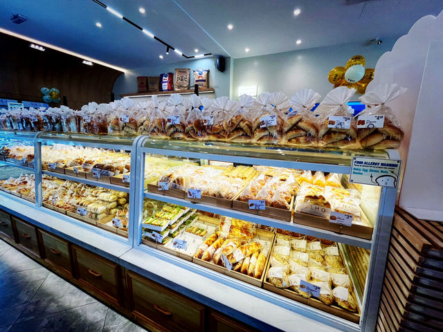 YIHO Café & Bakehouse – A Charming Stop in Sitiawan
